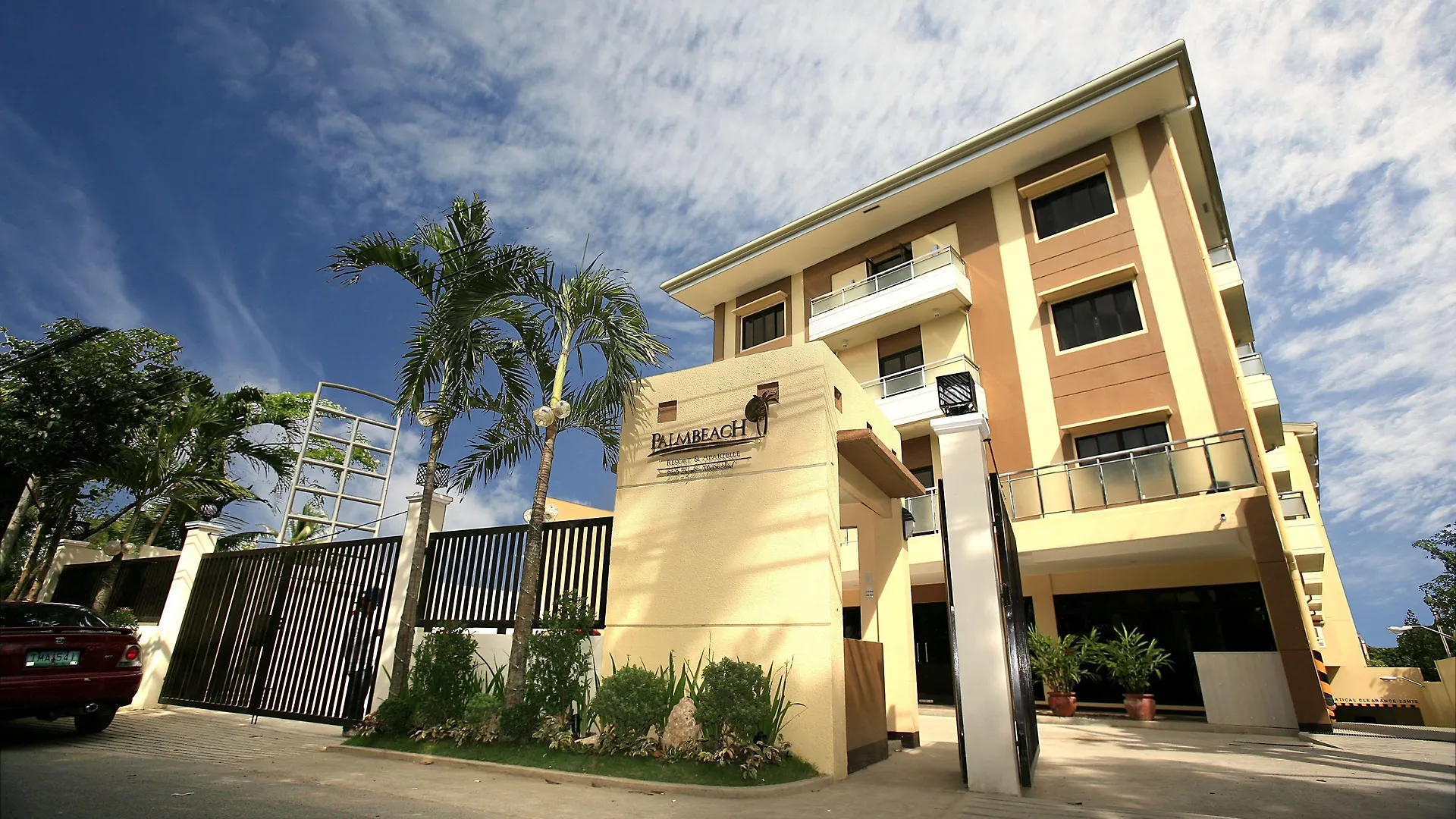 Where to Stay Near Mactan Shrine: 7 Family-Friendly Hotels