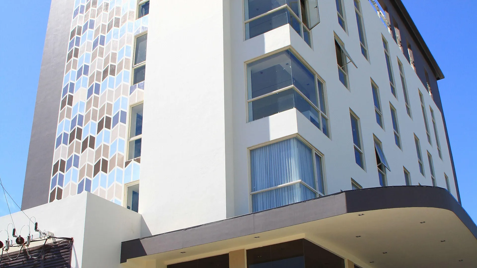 Where to Stay in Mindanao: 4 Best Central Hotels