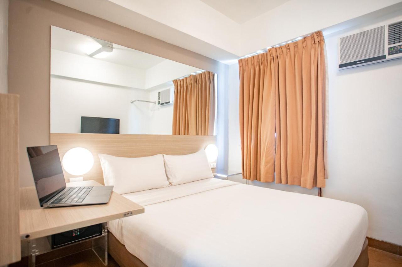 Where to Stay in Pampanga: 4 Best 3-Star Hotels